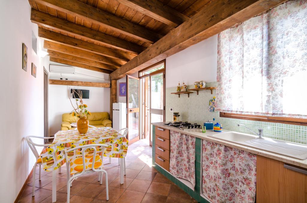 Villa Aurelia Кастелламмаре-дель-Голфо Экстерьер фото